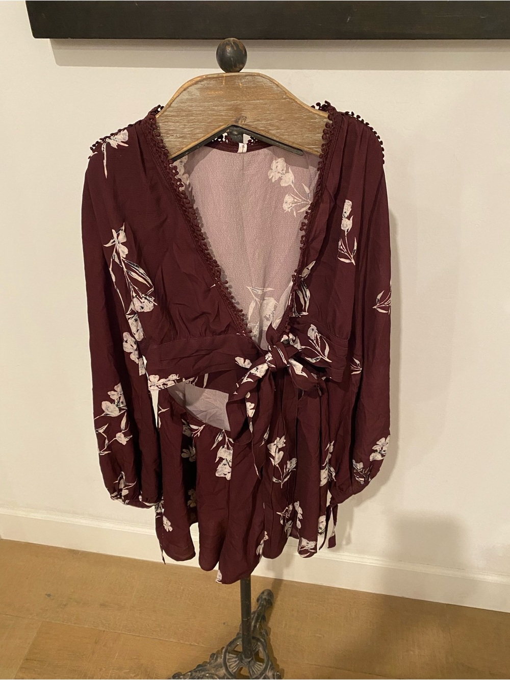 Women’s Floral Tie-Front Skort in Burgundy